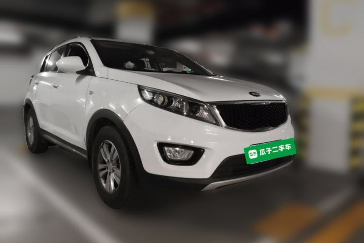 Used Kia Sportage R 2014 2.0L Automatic Two-Wheel Drive GL Front Right 45 Deg