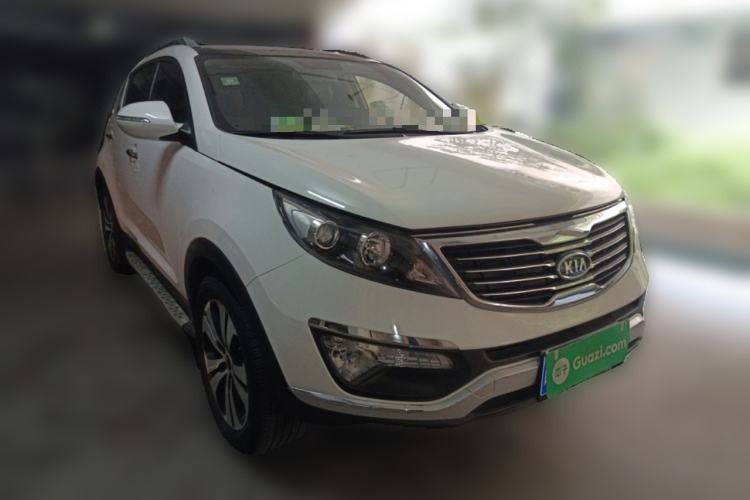 Used Kia Sportage R 2014 2.0L Automatic Two-Wheel Drive Premium Special Front Right 45 Deg
