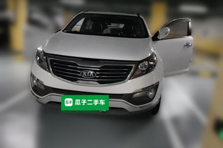 Used Kia Sportage R 2014 2.0L Automatic Two-Wheel Drive GLS Trim Front