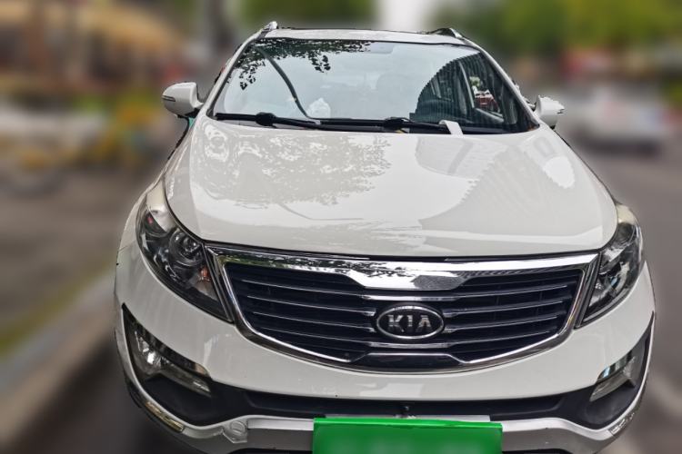 Used Kia Sportage R 2014 2.0L Automatic Two-Wheel Drive GLS Trim Front