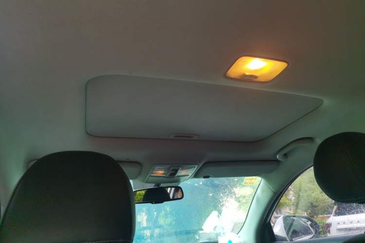 Used Kia Sportage R 2014 2.0L Automatic Two-Wheel Drive GLS Trim Headliner