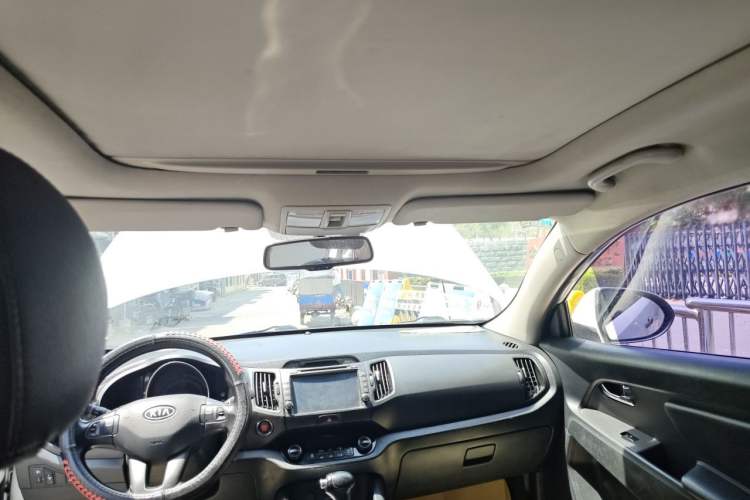 Used Kia Sportage R 2014 2.0L Automatic Two-Wheel Drive Premium Trim Headliner