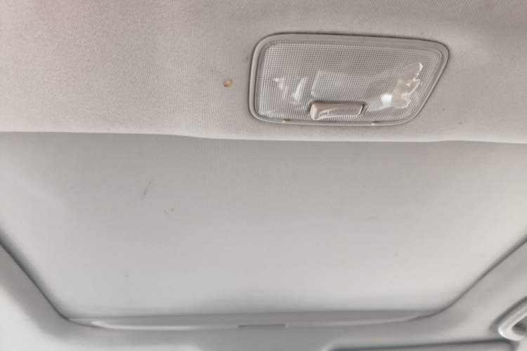Used Kia Sportage R 2014 2.0L Automatic Two-Wheel Drive DLX Headliner