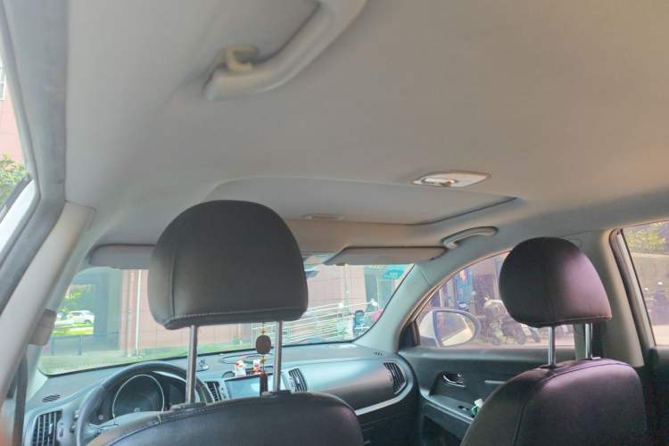Used Kia Sportage R 2014 2.0L Automatic Two-Wheel Drive GLS Trim Headliner