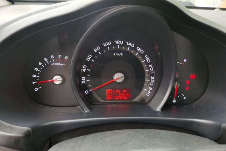 Used Kia Sportage R 2014 2.0L Automatic Two-Wheel Drive GL Instrument Cluster
