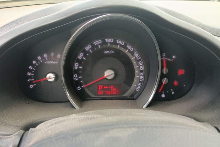 Used Kia Sportage R 2014 2.0L Automatic Two-Wheel Drive GLS Trim Instrument Cluster