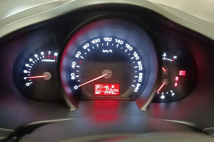 Used Kia Sportage R 2014 2.0L Automatic Two-Wheel Drive GL Instrument Cluster