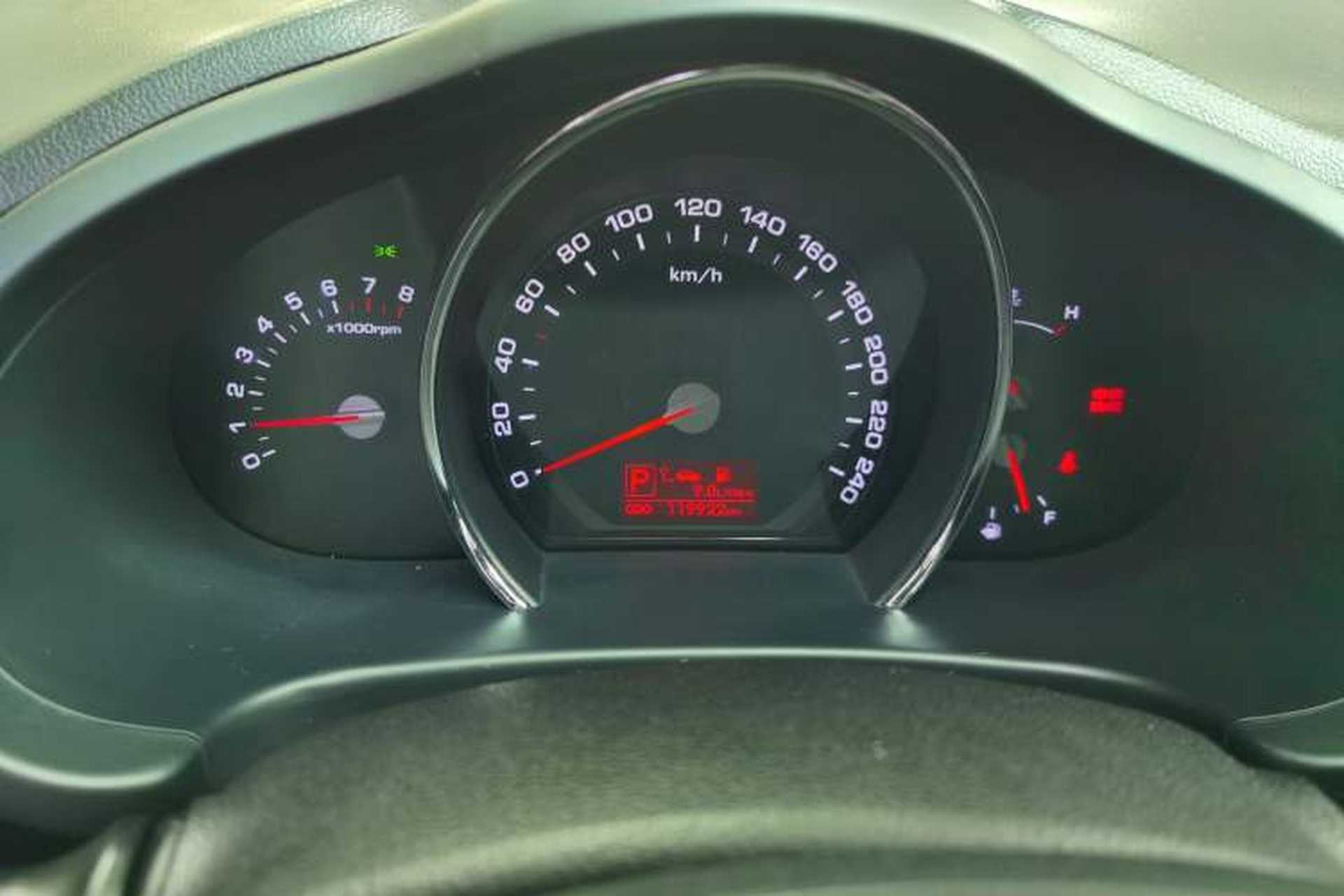 Used Kia Sportage R 2014 2.0L Automatic Two-Wheel Drive GLS Trim Instrument Cluster