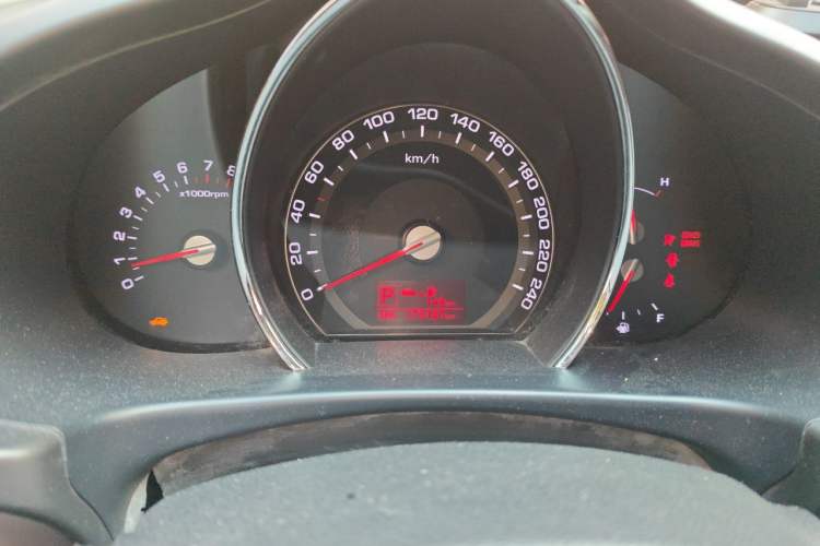 Used Kia Sportage R 2014 2.0L Automatic Two-Wheel Drive GLS Trim Instrument Cluster