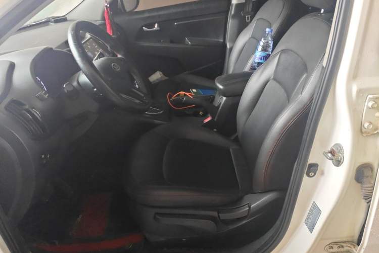 Used Kia Sportage R 2014 2.0L Automatic Two-Wheel Drive GL Left Front Seat