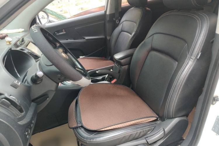Used Kia Sportage R 2014 2.0L Automatic Two-Wheel Drive DLX Left Front Seat