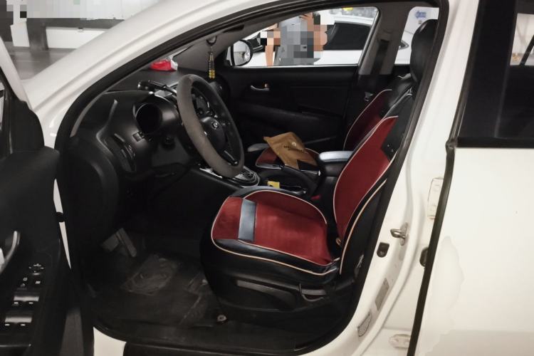 Used Kia Sportage R 2014 2.0L Automatic Two-Wheel Drive GL Left Front Seat
