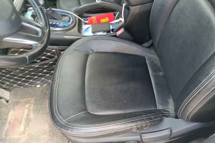 Used Kia Sportage R 2014 2.0L Automatic Two-Wheel Drive GLS Trim Left Front Seat