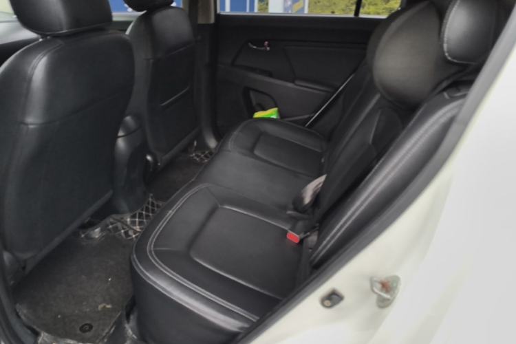 Used Kia Sportage R 2014 2.0L Manual Two-Wheel-Drive GLS Left Rear Seat