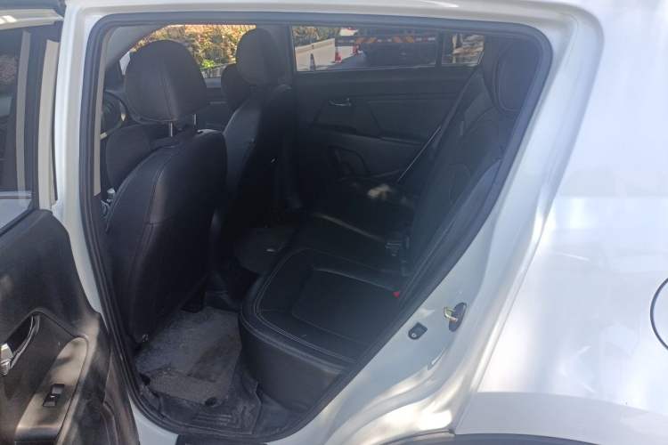 Used Kia Sportage R 2014 2.0L Automatic Two-Wheel Drive DLX Left Rear Seat