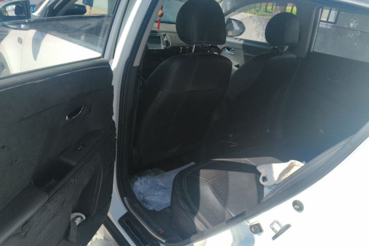 Used Kia Sportage R 2014 2.0L Automatic Two-Wheel Drive DLX Left Rear Seat