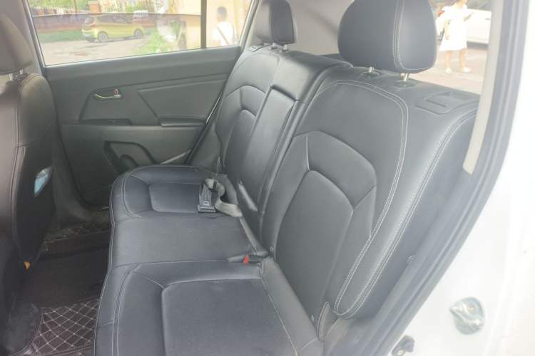 Used Kia Sportage R 2014 2.0L Automatic Two-Wheel Drive GLS Trim Left Rear Seat