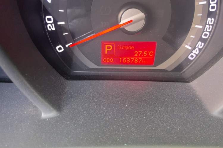 Used Kia Sportage R 2014 2.0L Automatic Two-Wheel Drive GL Odometer Close Up