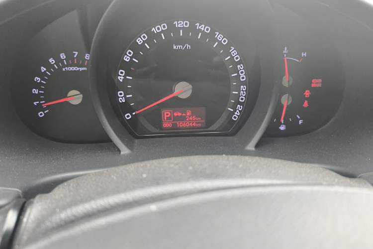 Used Kia Sportage R 2014 2.0L Automatic Two-Wheel Drive GLS Trim Odometer Close Up