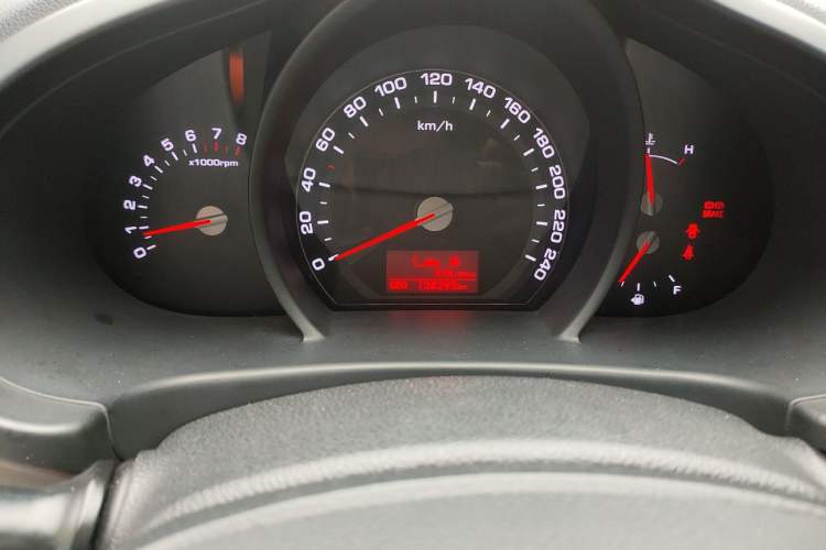Used Kia Sportage R 2014 2.0L Manual Two-Wheel Drive GL Trim Odometer Close Up