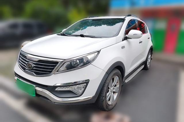 Used Kia Sportage R 2014 2.0L Manual Two-Wheel-Drive GLS