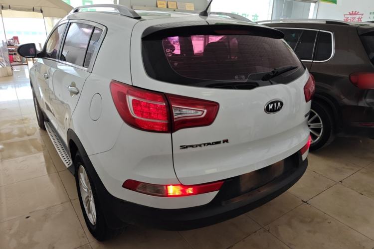 Used Kia Sportage R 2014 2.0L Automatic Two-Wheel Drive GL Rear Left 45 Deg