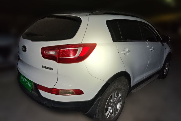 Used Kia Sportage R 2014 2.0L Manual Two-Wheel Drive GL Trim Rear Right 45 Deg
