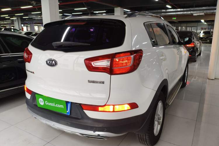 Used Kia Sportage R 2014 2.0L Automatic Two-Wheel Drive GL Rear Right 45 Deg
