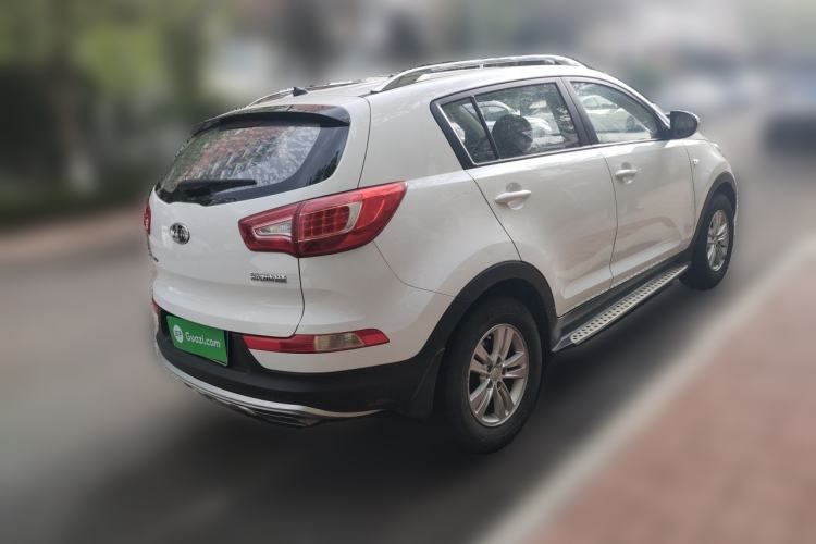 Used Kia Sportage R 2014 2.0L Manual Two-Wheel Drive GL Trim Rear Right 45 Deg