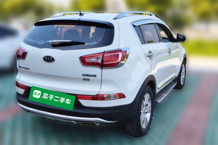 Used Kia Sportage R 2014 2.0L Automatic Two-Wheel Drive GLS Trim Rear Right 45 Deg