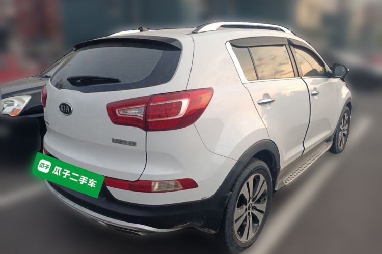 Used Kia Sportage R 2014 2.0L Automatic Two-Wheel Drive GLS Trim Rear Right 45 Deg