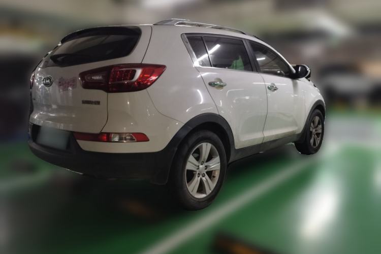 Used Kia Sportage R 2014 2.0L Automatic Two-Wheel Drive GLS Trim Rear Right 45 Deg