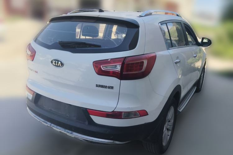 Used Kia Sportage R 2014 2.0L Automatic Two-Wheel Drive GLS Trim Rear Right 45 Deg