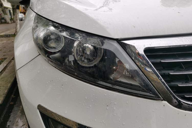 Used Kia Sportage R 2014 2.0L Automatic Two-Wheel Drive GL Right Front Headlight