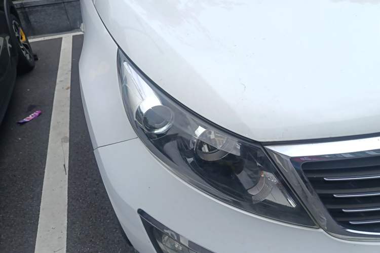Used Kia Sportage R 2014 2.0L Automatic Two-Wheel Drive GL Right Front Headlight