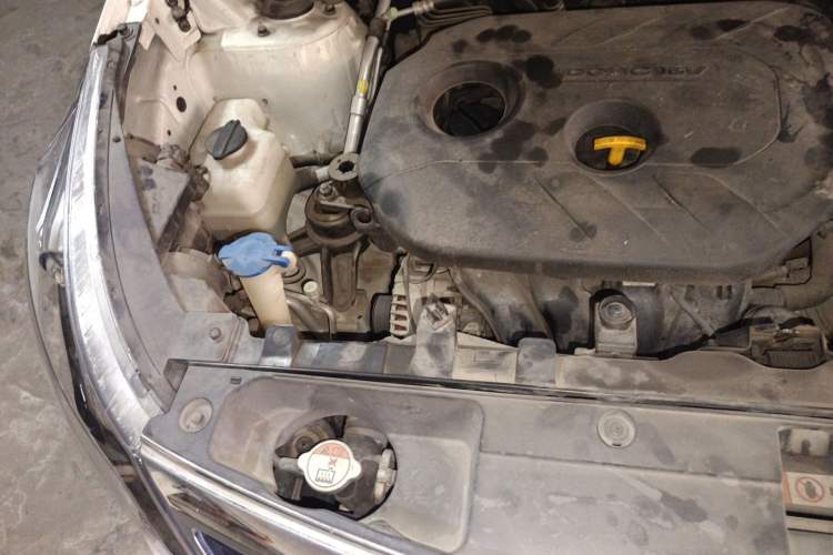 Used Kia Sportage R 2014 2.0L Automatic Two-Wheel Drive Premium Special Right Front Headlight