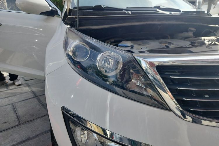 Used Kia Sportage R 2014 2.0L Automatic Two-Wheel Drive GL Right Front Headlight