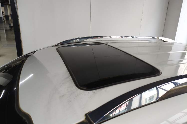 Used Kia Sportage R 2014 2.0L Automatic Two-Wheel Drive GL Roof