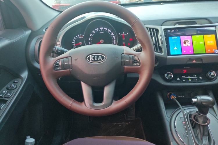 Used Kia Sportage R 2014 2.0L Automatic Two-Wheel Drive DLX Steering Wheel