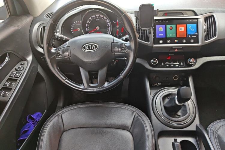 Used Kia Sportage R 2014 2.0L Manual Two-Wheel-Drive GLS Steering Wheel
