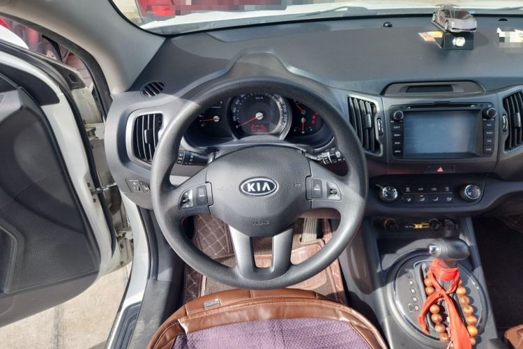 Used Kia Sportage R 2014 2.0L Automatic Two-Wheel Drive GL Steering Wheel