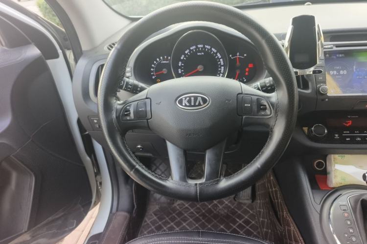 Used Kia Sportage R 2014 2.0L Automatic Two-Wheel Drive GLS Trim Steering Wheel