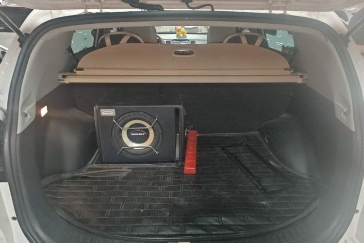 Used Kia Sportage R 2014 2.0L Automatic Two-Wheel Drive GL Trunk