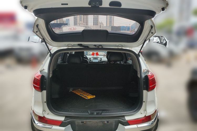 Used Kia Sportage R 2014 2.0L Manual Two-Wheel Drive GL Trim Trunk