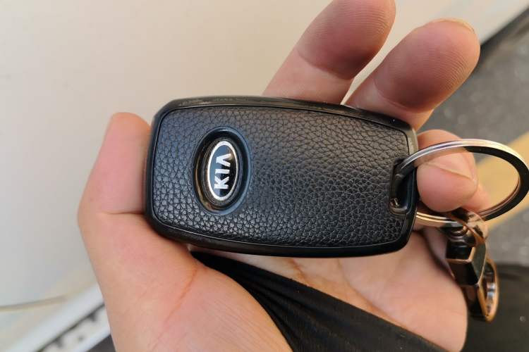 Used Kia Sportage R 2014 2.0L Automatic Two-Wheel Drive Premium Special Vehicle Key