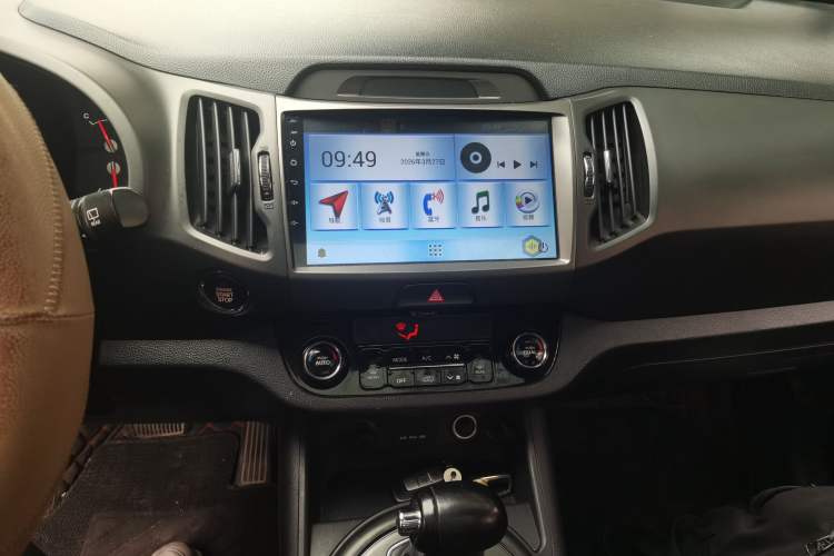 Used Kia Sportage R 2014 2.0L Automatic Two-Wheel Drive DLX Audio And AC Panel