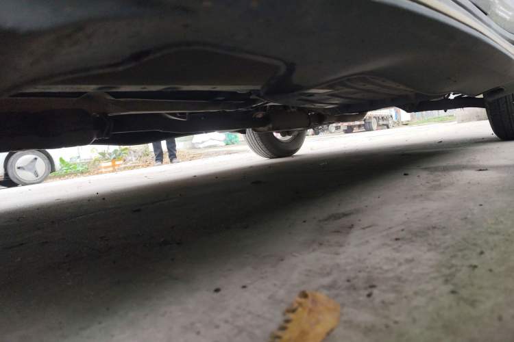 Used Kia Sportage R 2014 2.0L Automatic Two-Wheel Drive GL Chassis Front Left