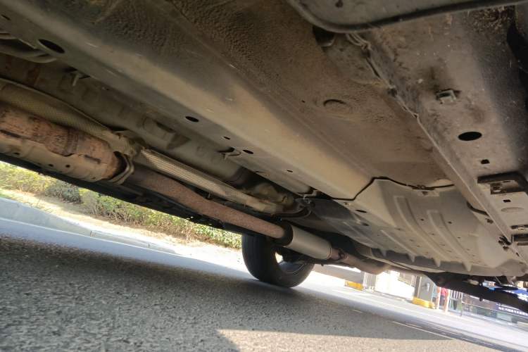 Used Kia Sportage R 2014 2.0L Automatic Two-Wheel Drive DLX Chassis Front Left