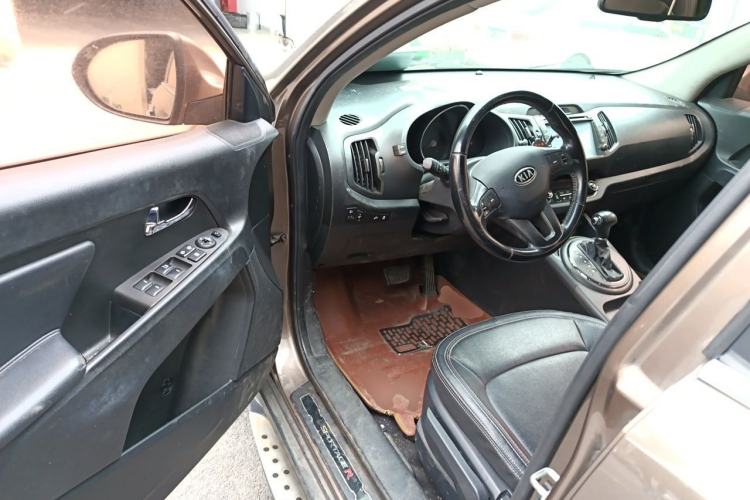 Used Kia Sportage R 2014 2.0L Automatic Two-Wheel Drive DLX Driver Seat