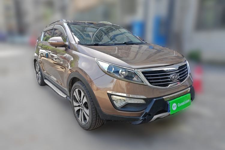 Used Kia Sportage R 2014 2.0L Automatic 4x4 GLS Front Right 45 Deg